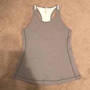3/$25 🌟 Lucy Athletic Tank